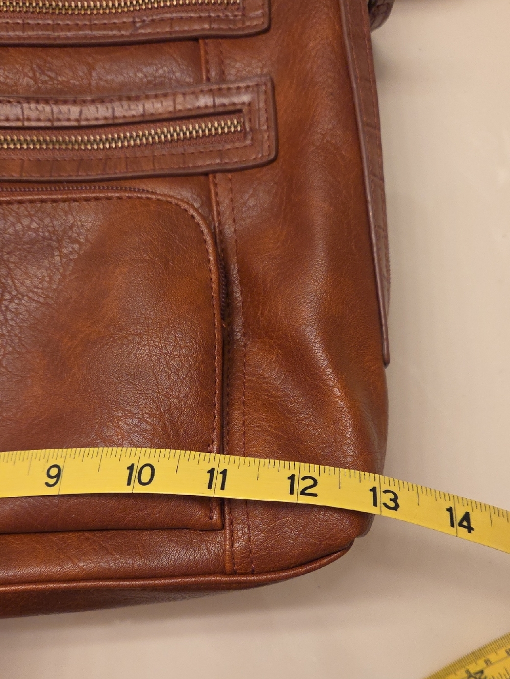 Bueno Brown Vegan Leather Crossbody Bag for Women, Excellent Like New Condition - Picture 11 of 16